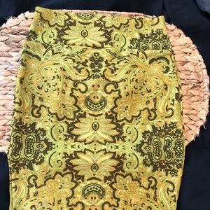 LulaRoe Cassie pencil skirt